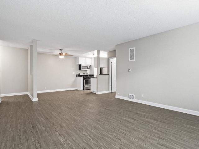Apartment for rent in Sherman Oaks Neighborhood Council District, Canoga Park