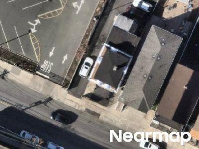 House for sale in Elizabeth, New Jersey