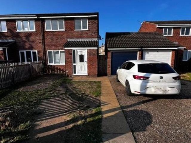 Apartment for rent in Red Lodge, West Suffolk