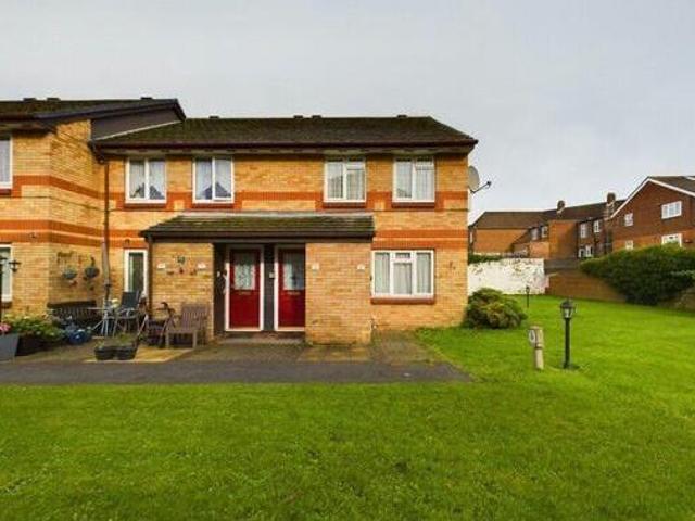 House for sale in Uxbridge, Greater London