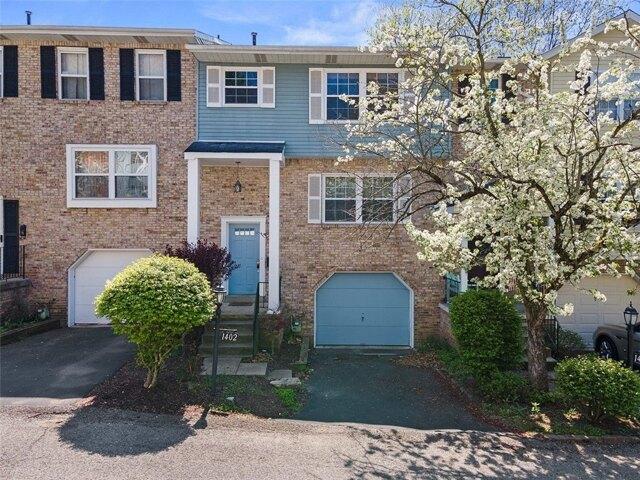 Condo for sale in Bethel Park Condo for sale in Bethel Park