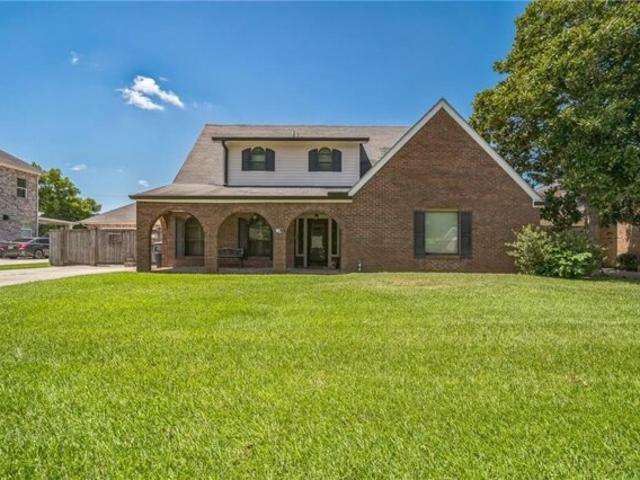 House for sale in Belle Chasse