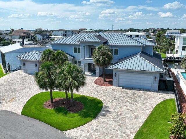 House for sale in Destin House for sale in Destin