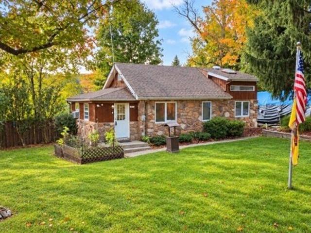 House for sale in Upper Greenwood Lake, West Milford