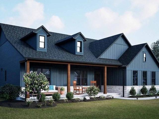 House for sale in Magnolia, Ohio