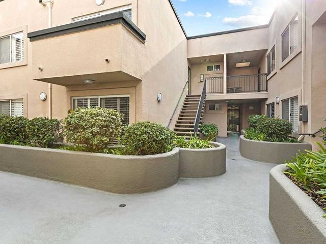 Apartment for rent in Sherman Oaks Neighborhood Council District, Canoga Park