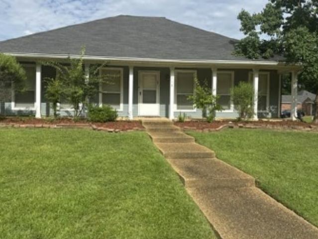 House for sale in Pearl, Mississippi