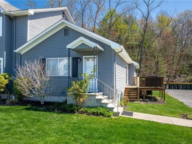 Condo for sale in Smithfield, Rhode Island