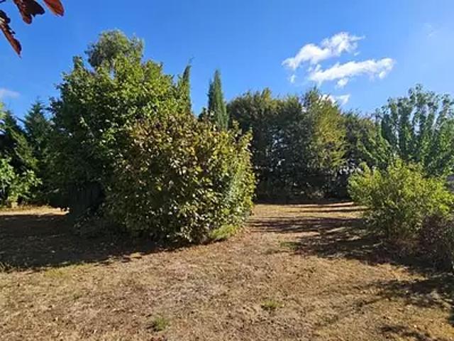 Terrain vente à Magny-en-Vexin, Val-d'Oise