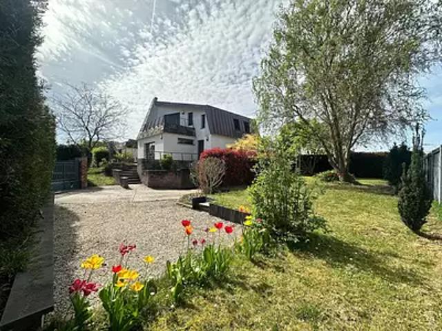 Maison vente à Rambouillet, Magny-les-hameaux