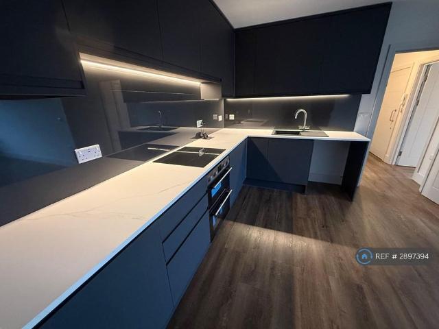 Apartment for rent in Luton, Chatham