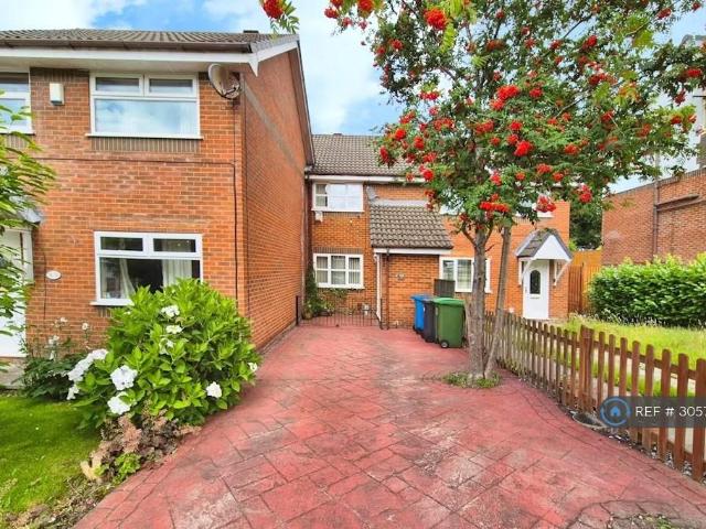 House for rent in Springhead, Oldham
