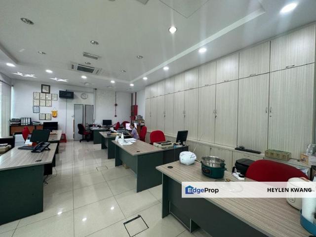 Warehouse for sale in Petaling, Alam Impian