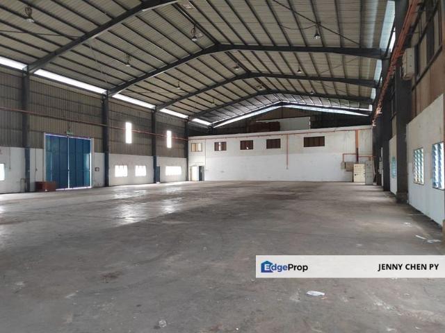 Warehouse for rent in Petaling, Alam Impian