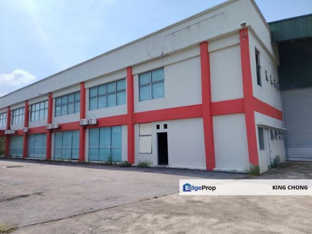 Warehouse for rent in Petaling, Alam Impian