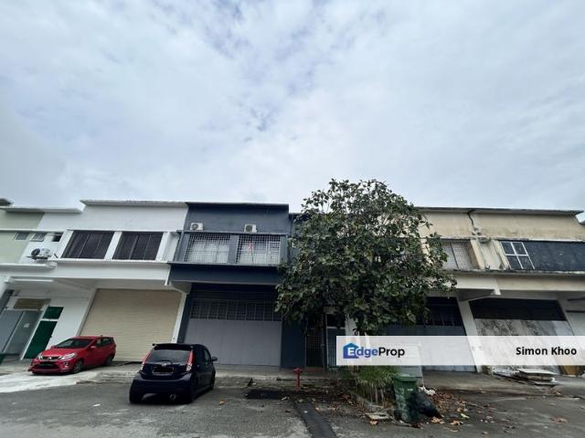 Warehouse for sale in Petaling, Alam Impian