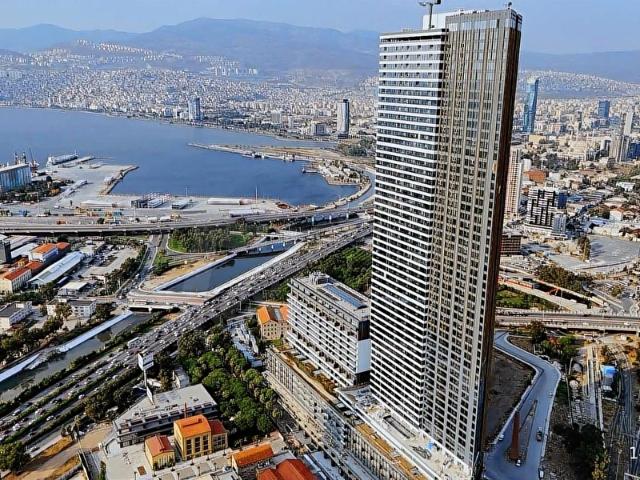 Konak, İzmir içerisinde satılık mülk