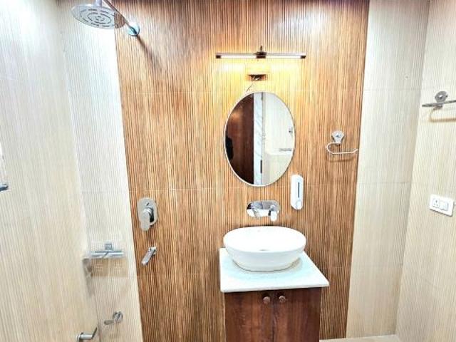 Flat for rent in Deri