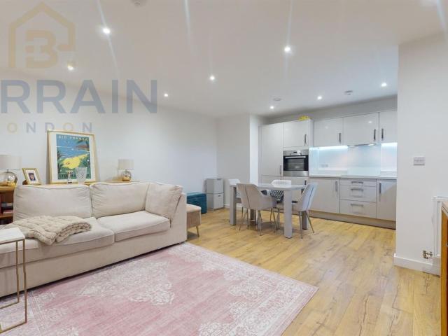 Apartment for rent in Beckton, Greater London