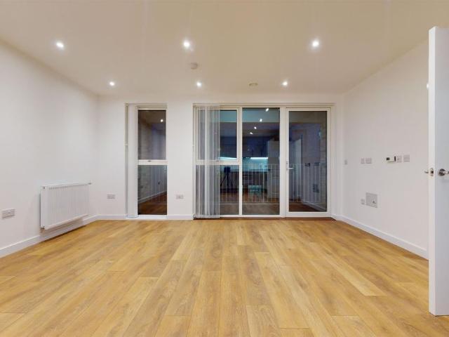 Apartment for rent in Beckton Parkside, Greater London