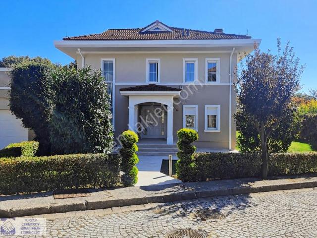 Çekmeköy, İstanbul içerisinde satılık Villa