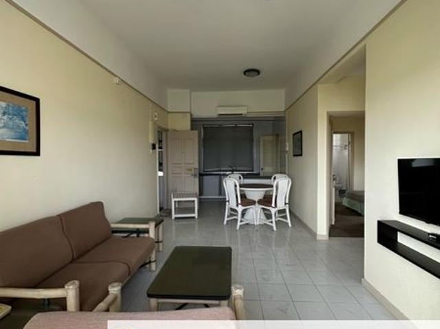 Condominium for sale in Malaka