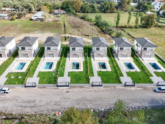 Akçay, Edremit içerisinde satılık Villa