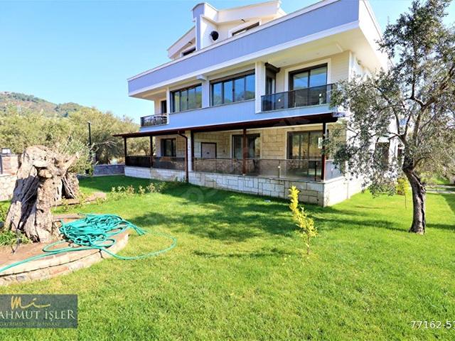 Edremit, Balikesir içerisinde satılık Villa