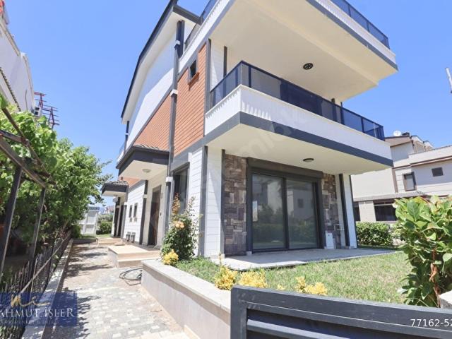 Edremit, Balikesir içerisinde satılık Villa