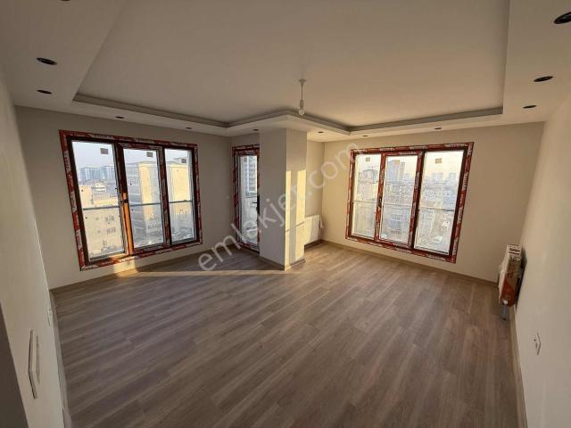 İstanbul içerisinde satılık mülk