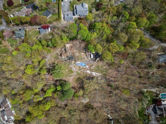 Land for sale in Baldwin Place, New York