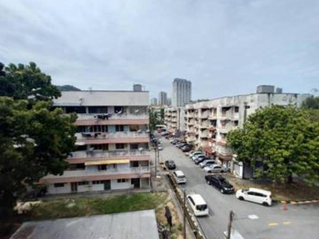 Flat for sale in Georgetown, Penang