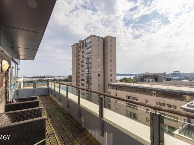 Apartment for rent in Cardiff Bay, Cardiff