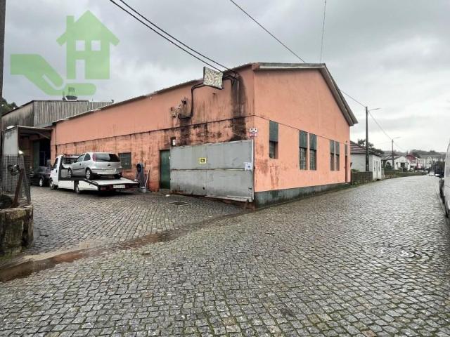 Casa venda em Maia, Gueifães