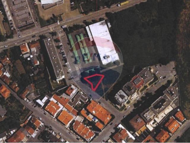 Terreno venda em Maia, Porto