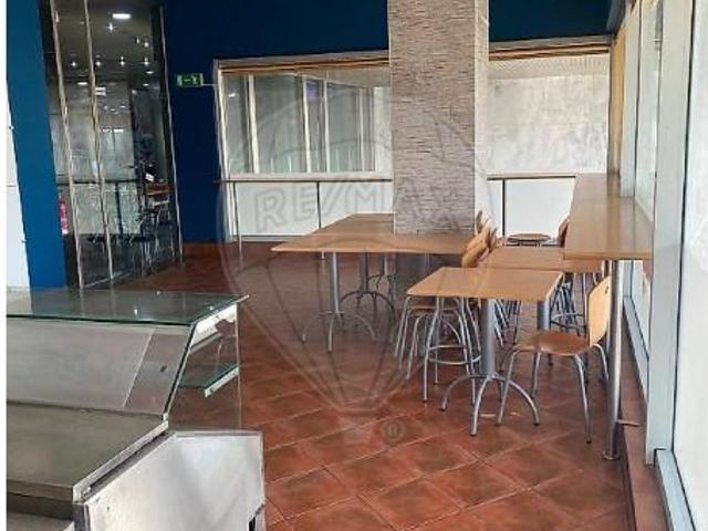 Loja alugar em Maia, Gueifães