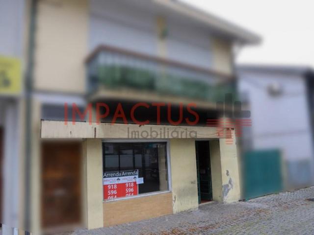 Ponto Comercial alugar em Maia