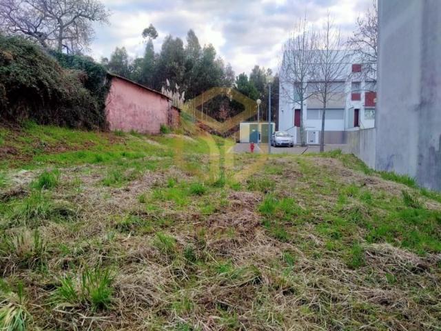 Terreno venda em Maia, Porto