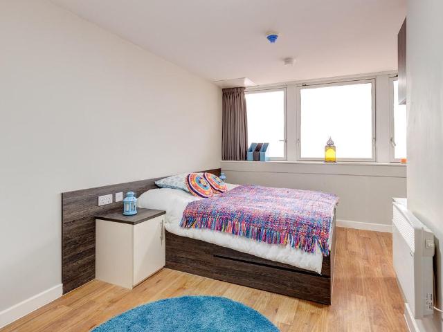 Apartment for rent in The Meadows, Haddon