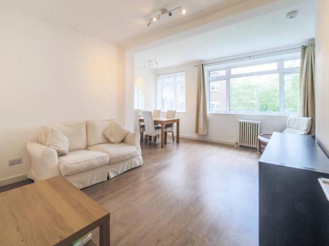 Apartment for rent in Maida Vale, Greater London