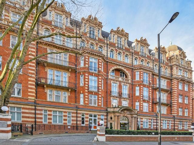 Apartment for rent in St. John's Wood, Greater London
