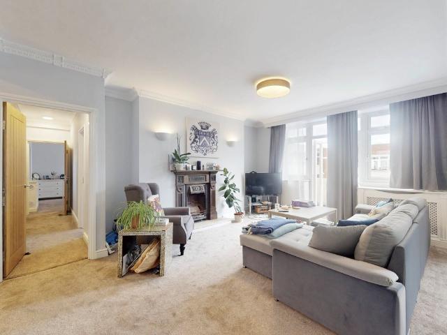 Apartment for rent in Maida Vale, Greater London