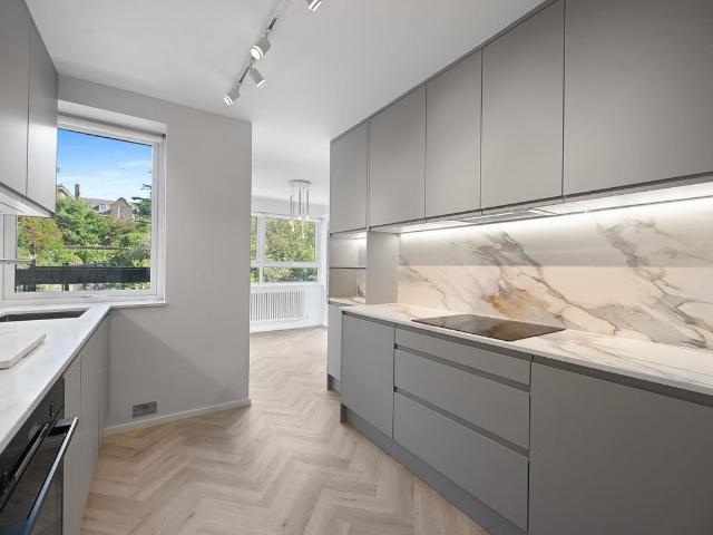 Apartment for rent in St. John's Wood, Greater London