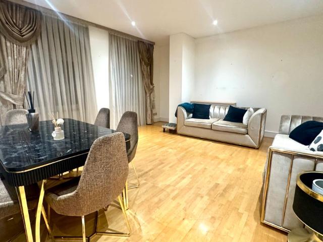 Apartment for rent in St. John's Wood, Greater London