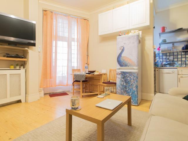 Apartment for rent in St. John's Wood, Greater London