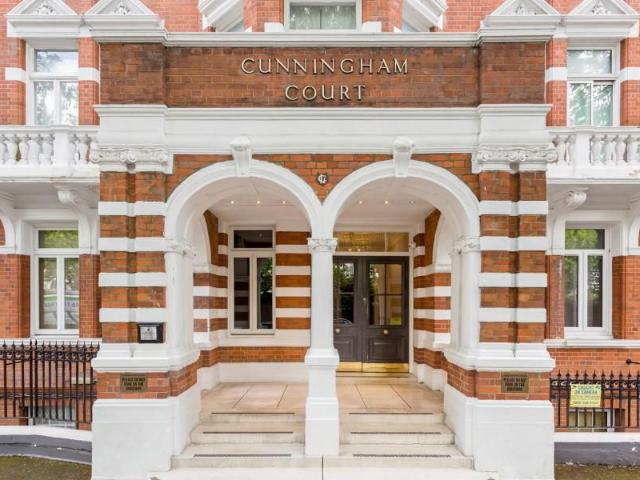 Apartment for rent in St. John's Wood, Greater London