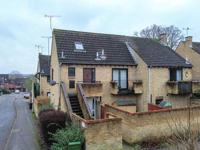 Apartment for rent in Earley