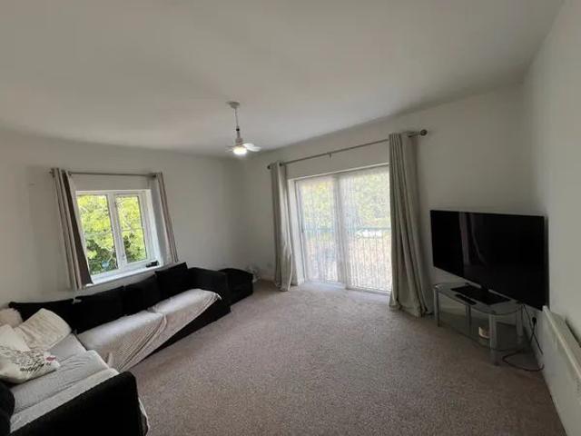 Apartment for rent in Maidenbower, Crawley