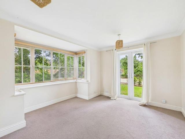 Apartment for rent in Cookham Rise, Cookham