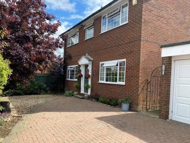 House for sale in Buckingham, Buckinghamshire